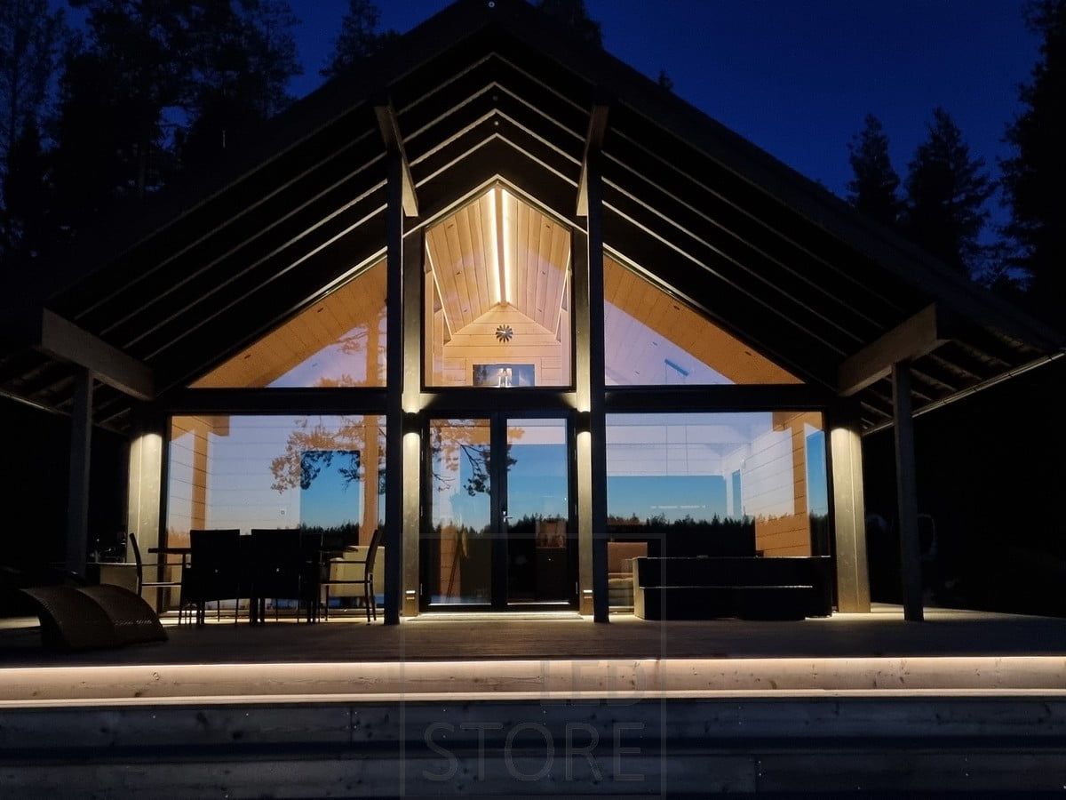 Outdoor luminaires Viisto and Viisto2. The light opens softly from the luminaire and the colour temperature of the light is warm 3000K. Ledstore.fi